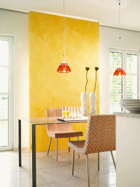 farbenwirkung-malerwerkstaette-schlueter-gelb-wie-wirkt-farbe-wohnraum